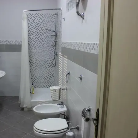 Dimora Garibaldini Guest house Paupisi