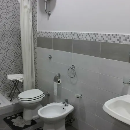 Dimora Garibaldini Guest house Paupisi